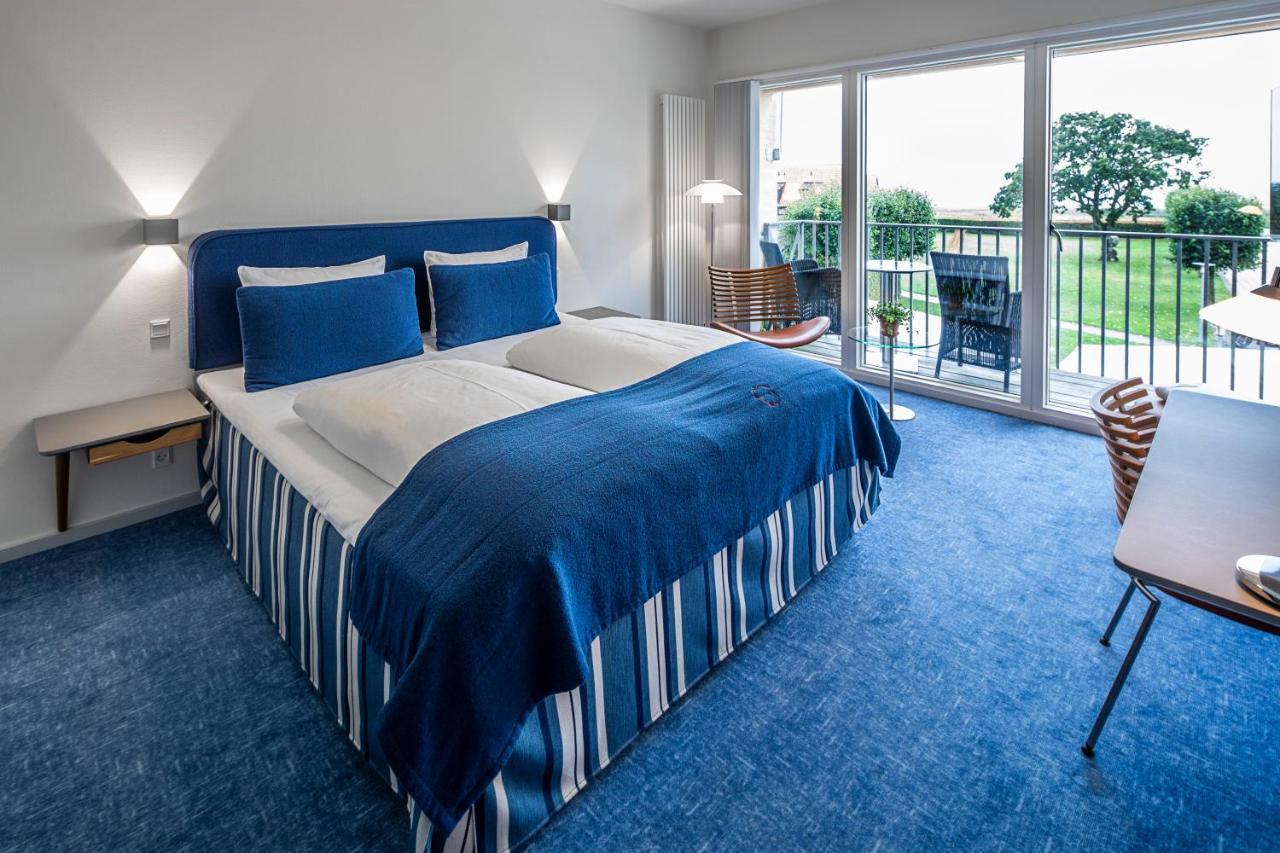 Molskroen Strandhotel Эбельтофт Экстерьер фото
